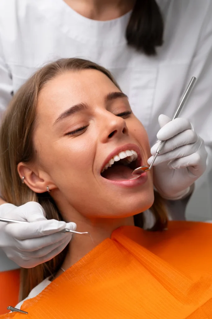 Best Teeth Whitening Service Doctor In Pune